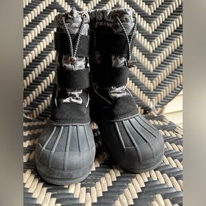 Kids boys lands end lined snow boots